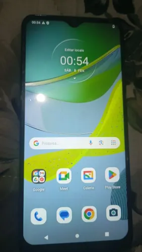 Motorola E13