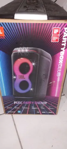 Jbl partybox club lançamento preta lacrada apenas 1.799 reais ZAP *90 aproveite