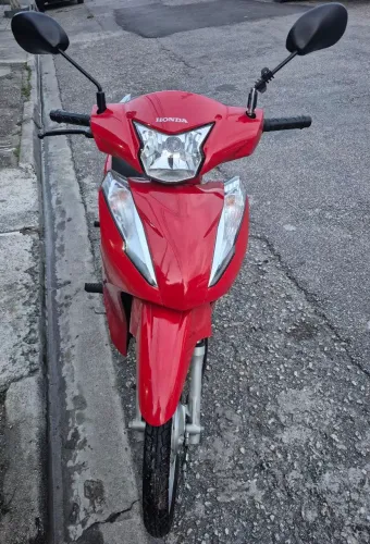 Honda Biz 110i Único dono, com manual, chave reserva e doc tudo ok
