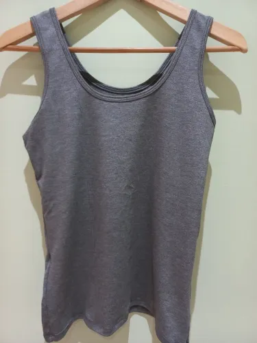 Blusinha feminina - cinza escuro - 96% viscose e 4% elastano - Tam. G - NOVA