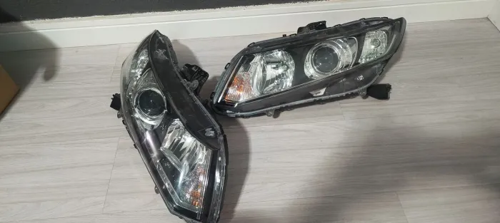 Farol Civic G9
