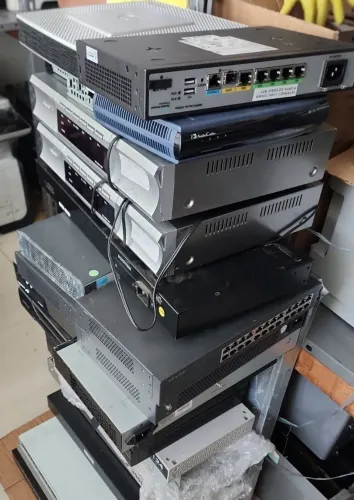Lote SUCATA suite e dvr usados retirada