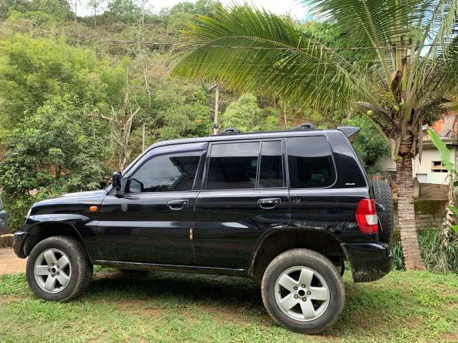 Mitsubishi Pajero TR4 2.0/ 2.0 Flex 16V 4X4 Aut. 2005