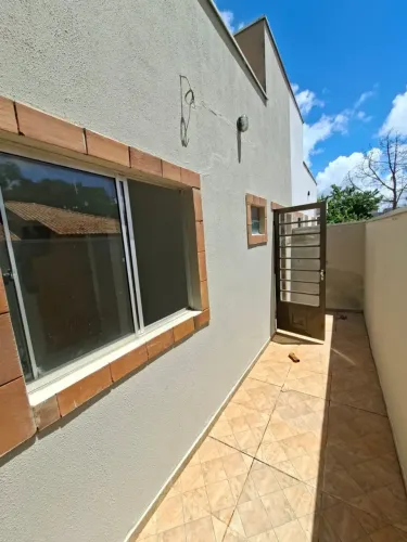 Imóvel para aluguel com 54 metros quadrados com 2 quartos em Bairro Seminário - Campo Gran