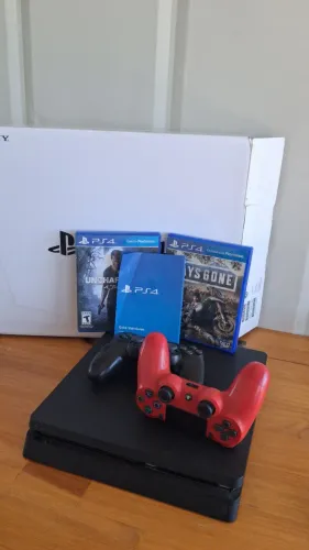 PS4 Slim 2 Controles Originais 2 Jogos E Caixa