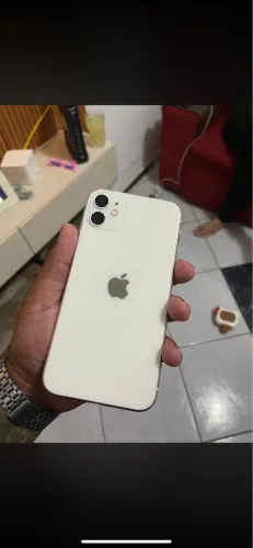 iPhone 11 64gb 81% de bateria sem nenhum arranhão