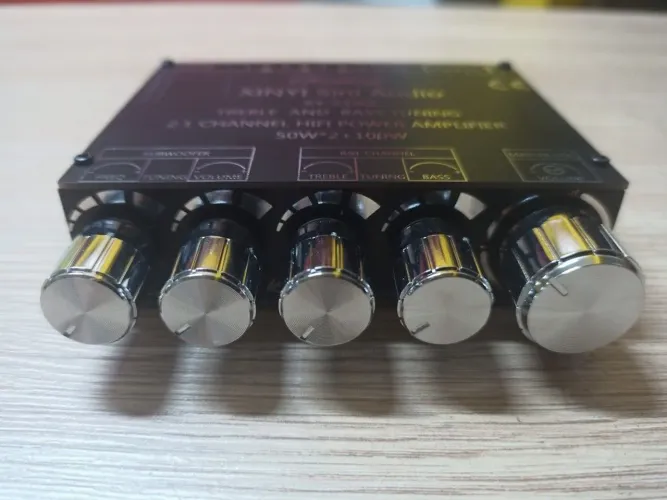 Amplificador de som