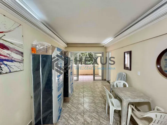 Apartamento na Quadra do mar da Praia das Pitangueiras, 2 Quartos ( 1 Suíte ), 1 Vaga, Hex