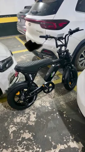 Bike elétrica usada em bom estado v8 mini