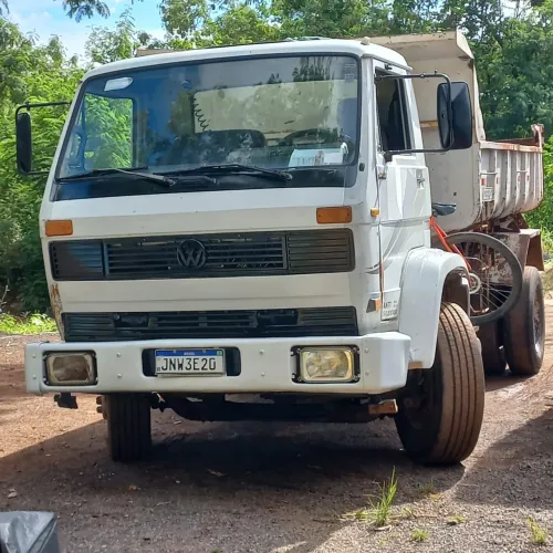 14150 ano 95 caçamba trabalhando