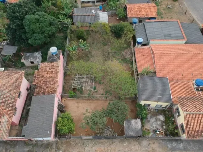 Vende-se lote na cidade de Arantina - MG
