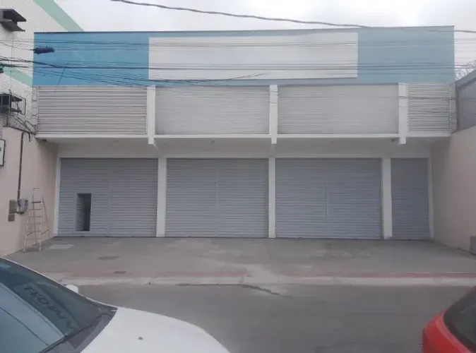 Loja comercial para alugar - com 600m2 /Avenida Lourival Nunes - Jardim Limoeiro-Serra-ES.