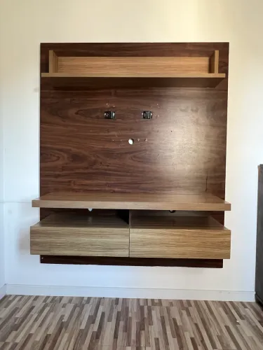 Painel para TV com Gavetas