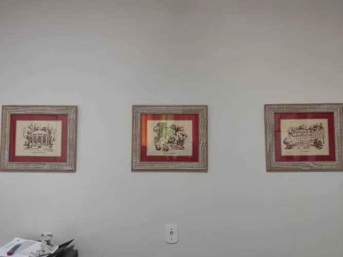 Quadros de Paulo Azevedo