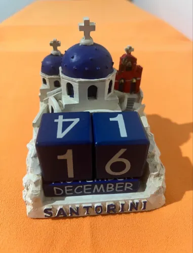 calendário permanente santorini grécia