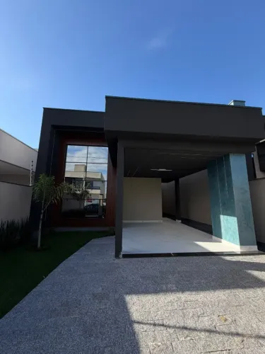 CASA 3 DORMITORIOS COM SUITE - BOSQUE DA MATA