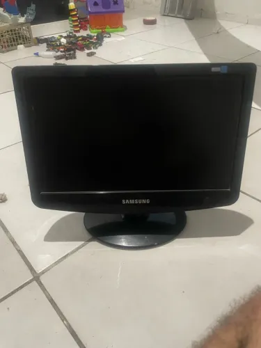 Monitor Samsung 16,5 polegadas