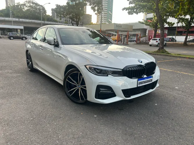 BMW 330E M Sport 2.0 Turbo Híbrido AU 2021