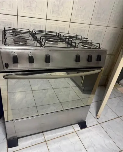 Fogão usado