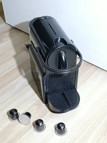 Cafeteira Nespresso Inissia Preta 127v Modelo D40