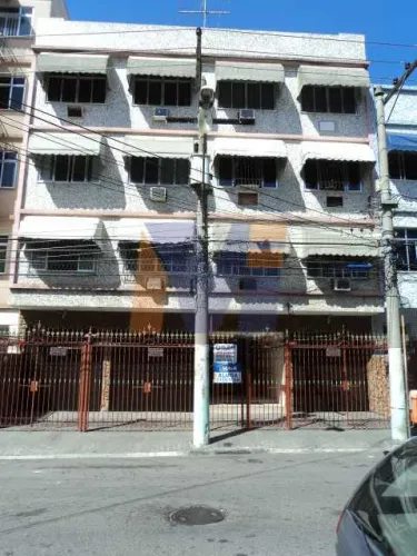 Apartamento : / Residencial / Vila da Penha