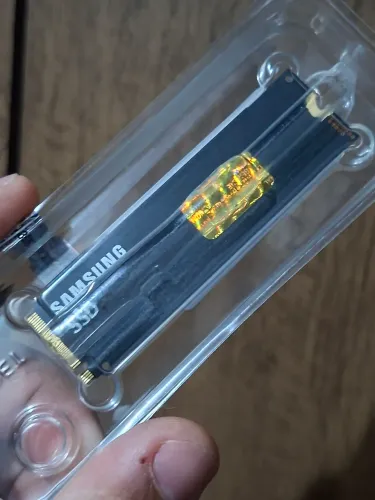 Samsung NVME gen4 512GB