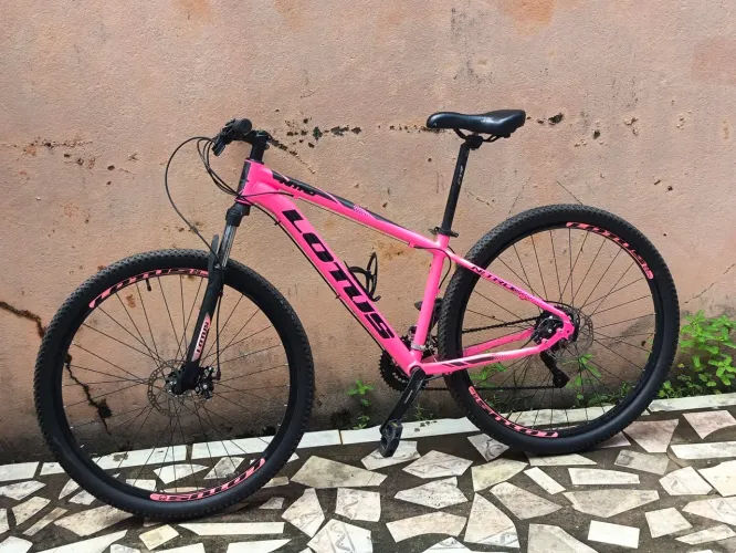 Bike Lótus Nitro Rosa aro 29