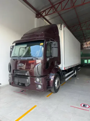FORD CARGO 1519 B 2013