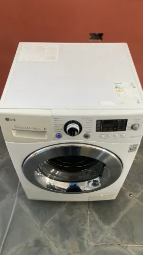 Lava e seca LG WD1485ATA 8,5KG 100% revisada - Funciona tudo.