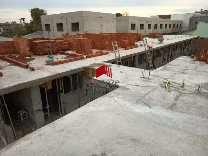 Quitinete com 15m² 1 quarto, à venda, no bairro Cajuru em Curitiba