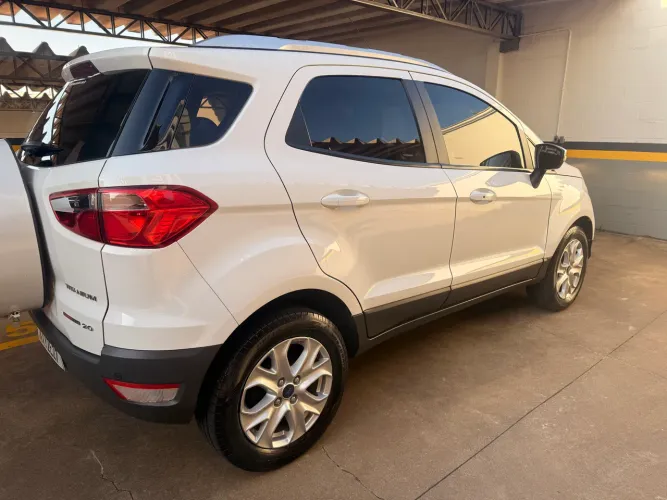 Ford Ecosport Titanium 2.0 16V Flex 5P Aut. 2014