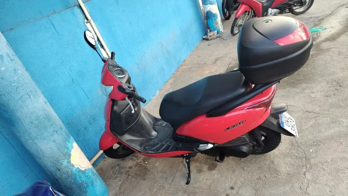 Moto Honda lead