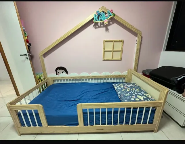 Cama montessoriana infantil + colchão com protetor
