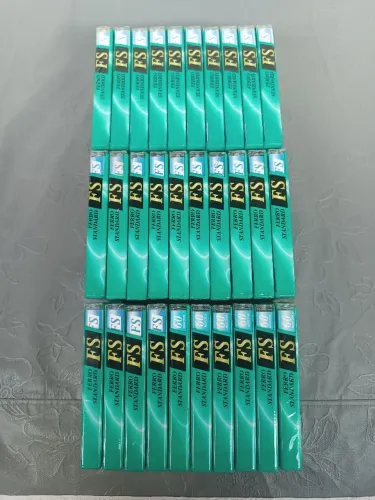 Fita k7 basf/emtec lote 30 fitas k7 virgens e lacradas