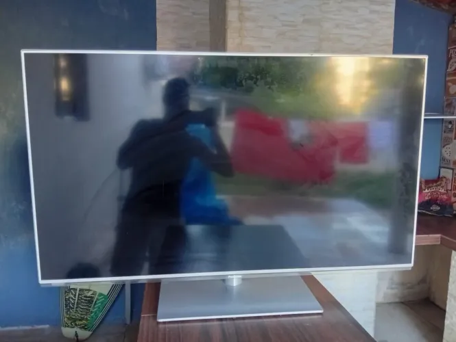 Smartv 50 conserto ou retirada peca