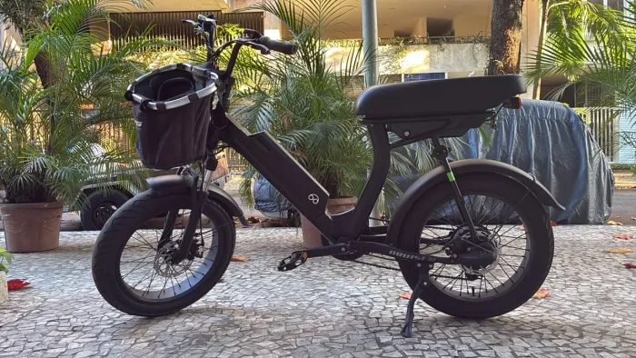 Bike Elétrica Lev Cruiser 2026 - Preta 