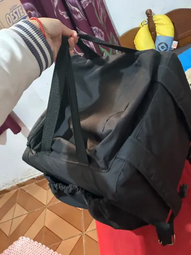 Vende se uma bag nova usada 1 dia apenas