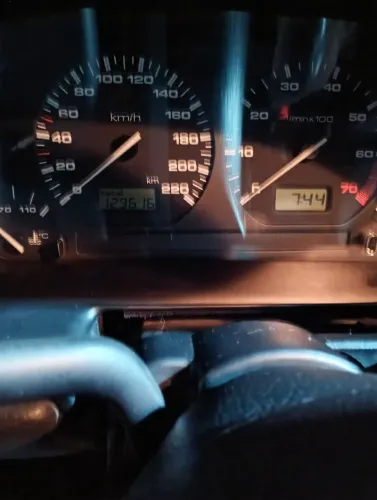 Volkswagen Polo Classic/ Special 1.8 MI 2000