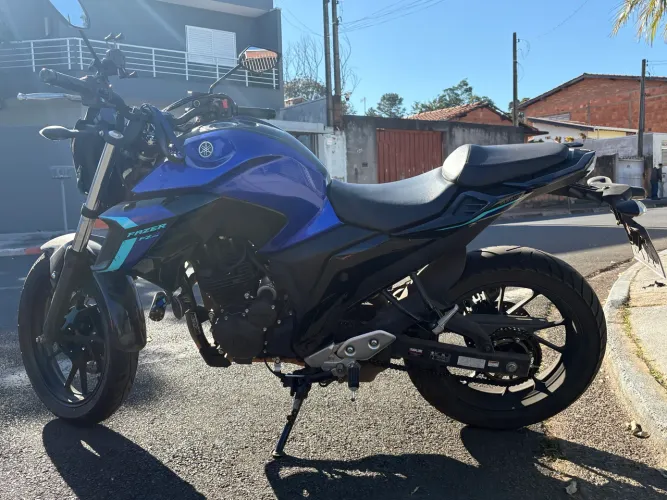 FZ25 2025 
