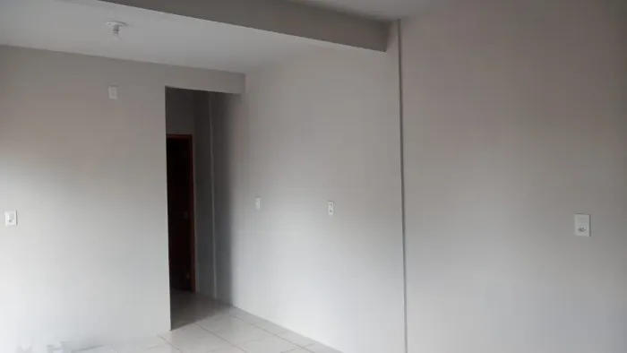 Venda-se casa em construção
