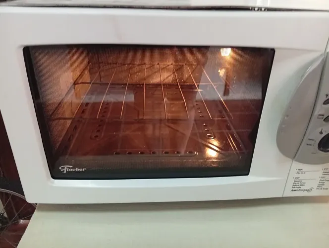 Forno elétrico Fischer/44 L/Usado/Funcionando perfeitamente