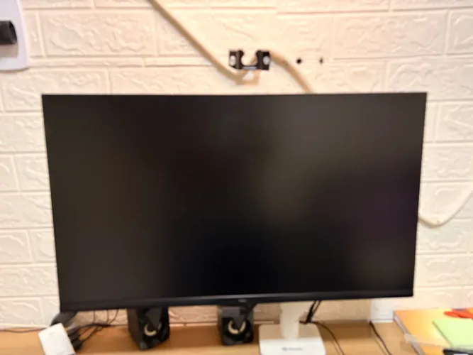 Monitor TCL QD mini-led