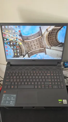 Dell G15 Gamer - Excelente Estado