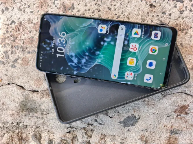 Moto g35 
