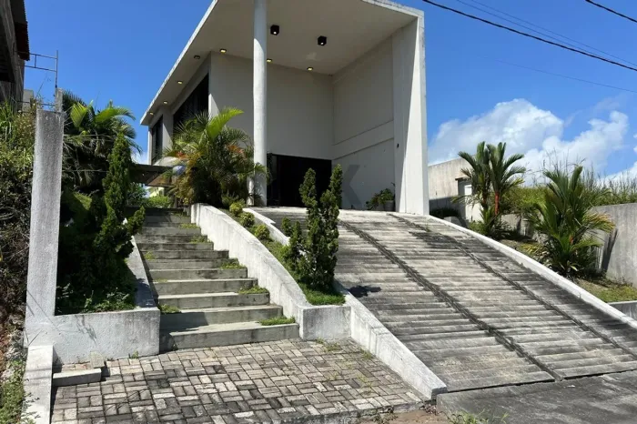 Casa de Alto Padrão no Condomínio Club Mar de Tabatinga Litoral Sul da Paraíba