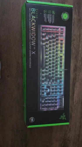 Teclado Mecânico Razer BlackWidow V4 X - RGB, Alta Performance