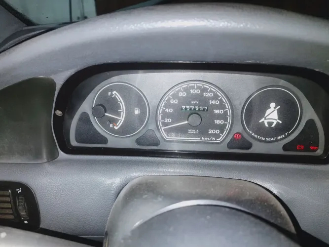 Fiat Palio Young 1.0 MPI Fire 8V 2P 2002