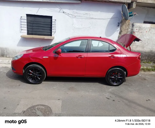 JAC J3 Turin Sedan Brasil 1.4 16V 4P Mec. 2012