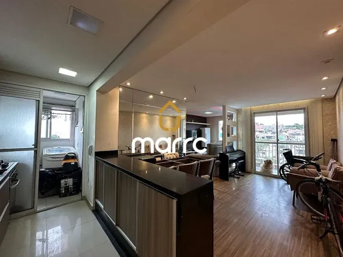 APARTAMENTO À VENDA NO CONDOMÍNIO VITA HOME CLUB