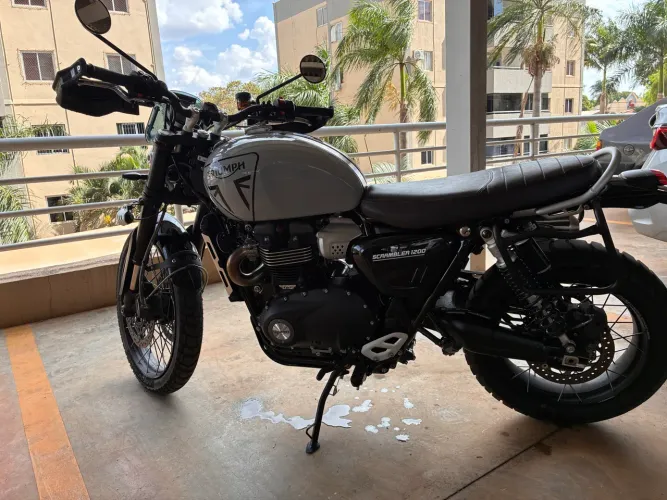 Triumph Scrambler 1200x 